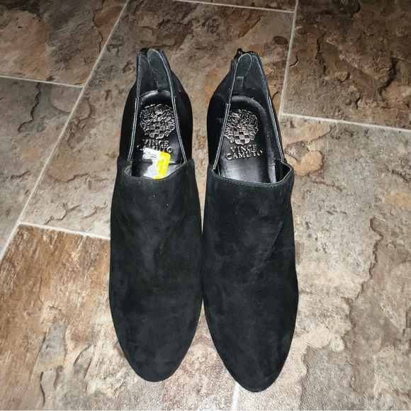 Womens Vince Camuto Vaniesha Black Suede Ankle Heeled Bootie Size 9M/39 - Picture 3 of 14
